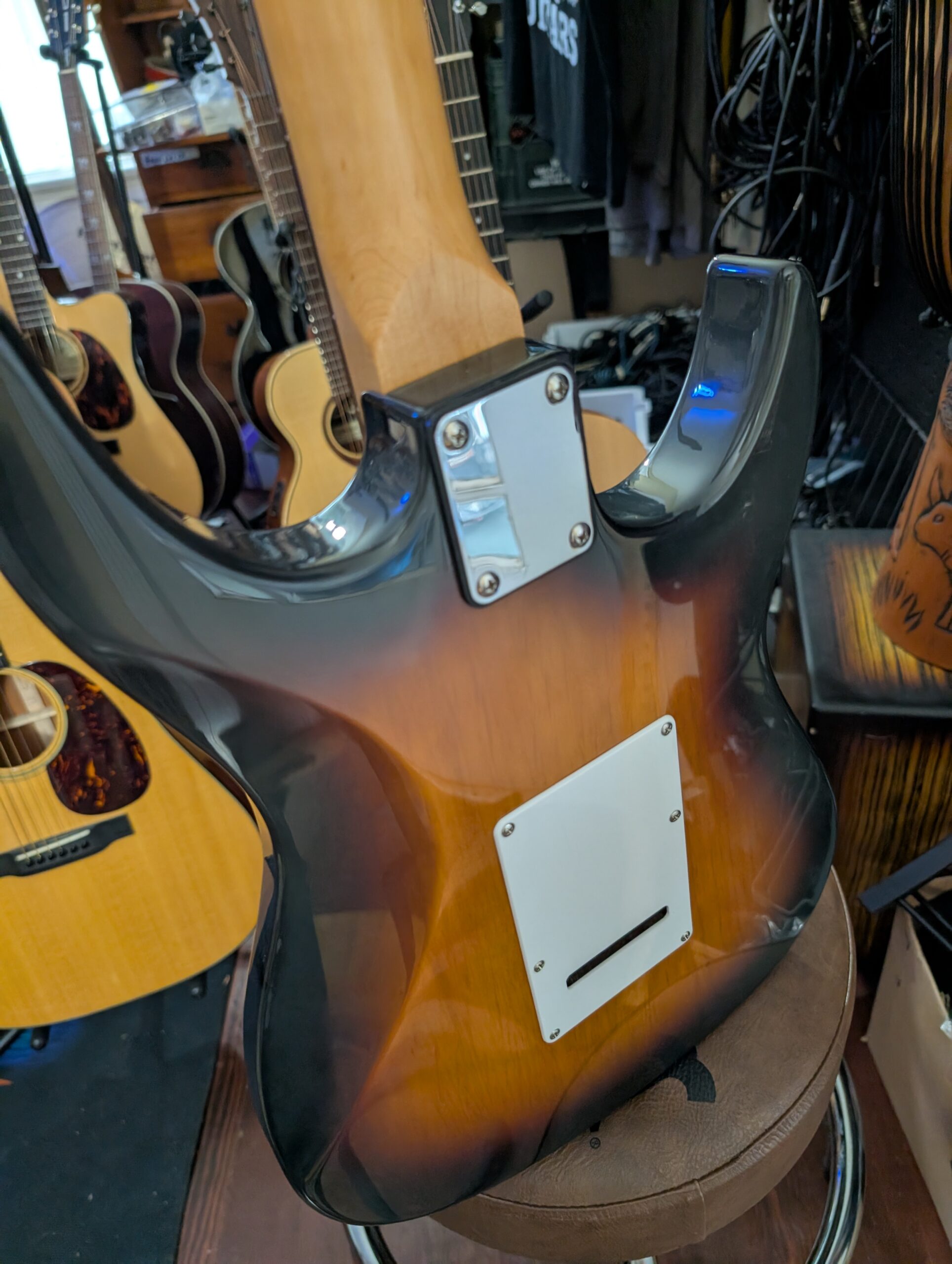 PXL_20251105_215535273