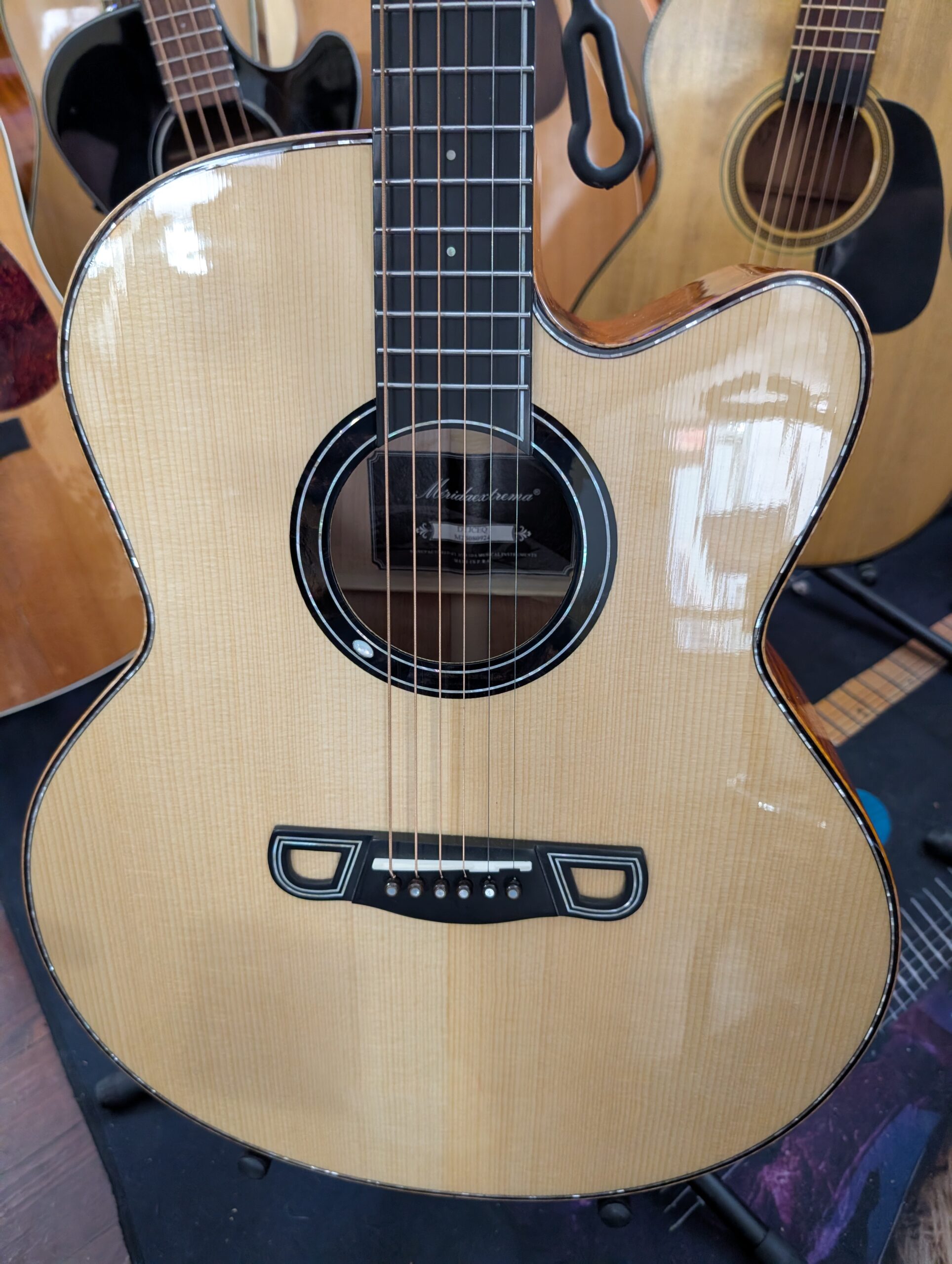 PXL_20260205_184911022