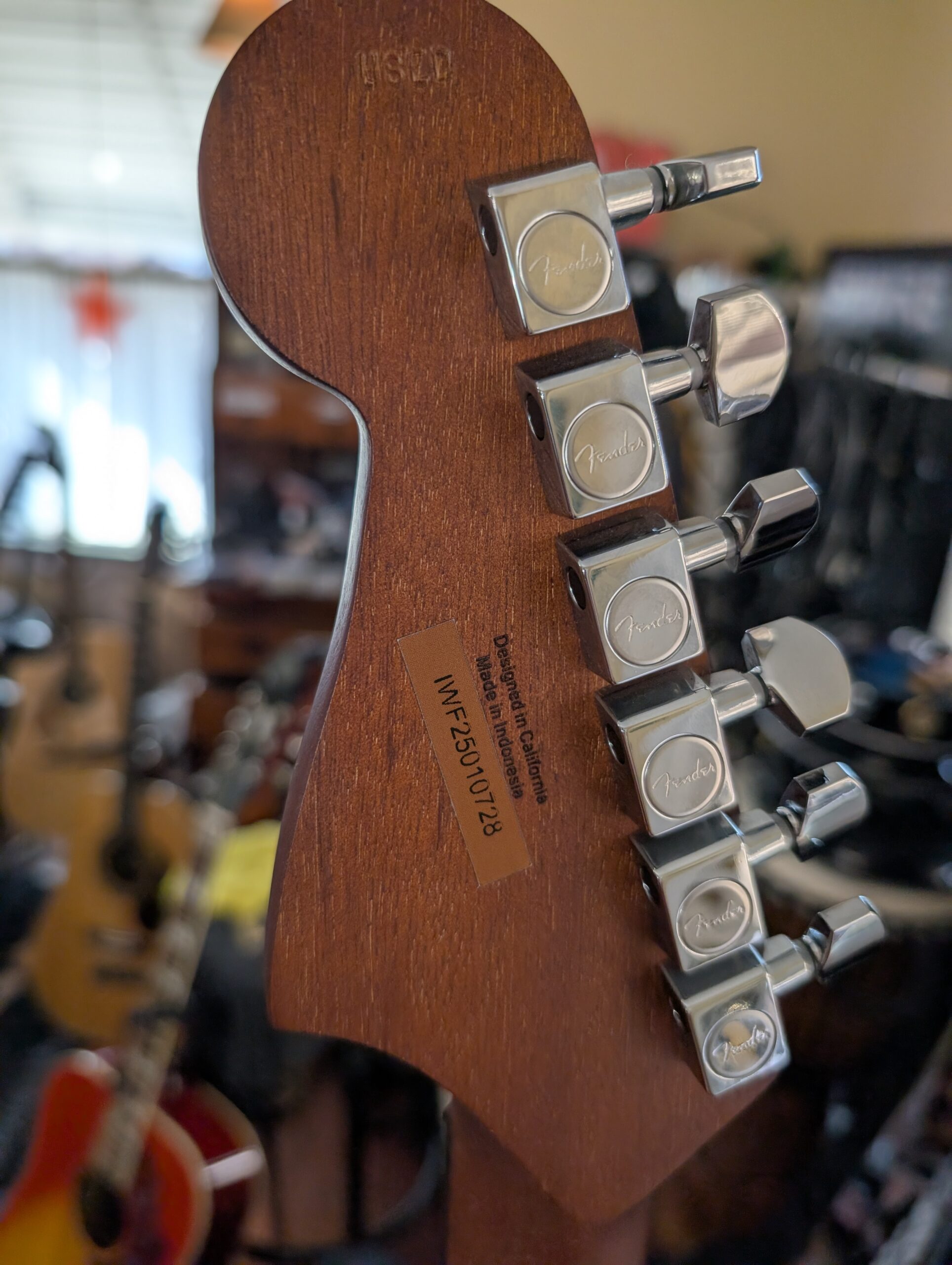 PXL_20260211_191725776