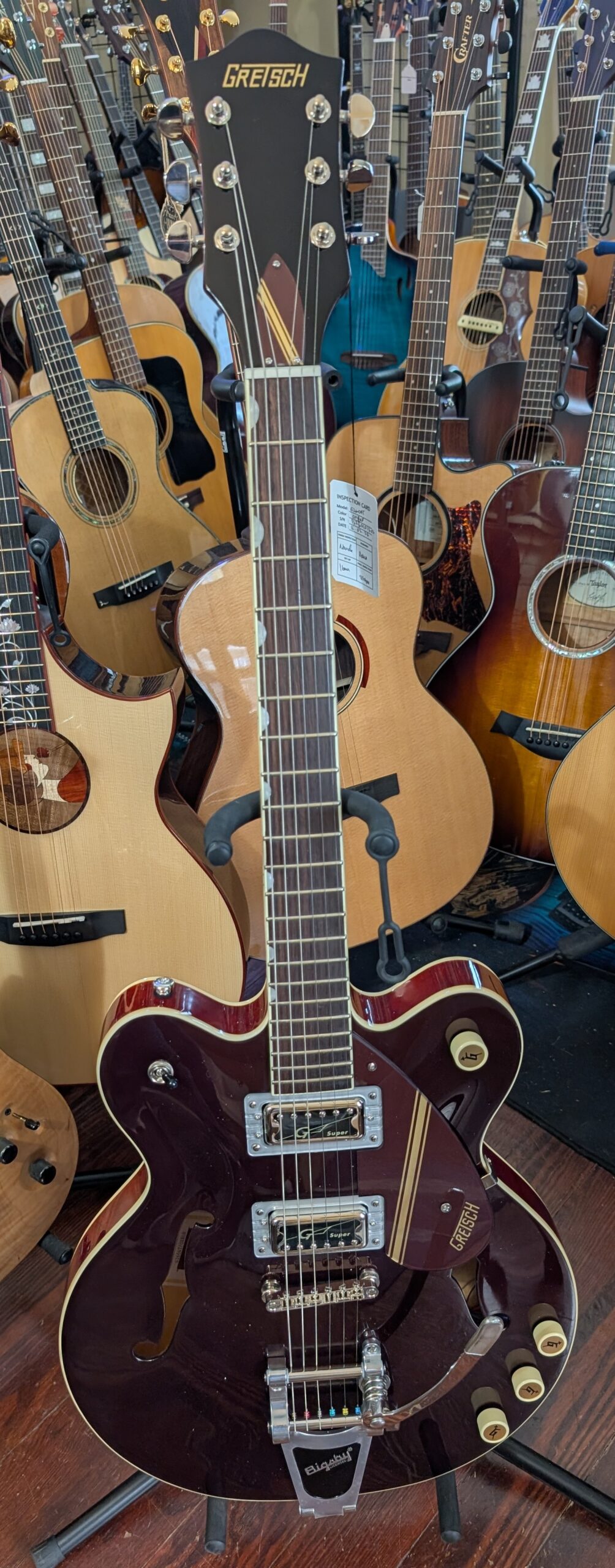 Gretsch G2604T Limited Edition Streamliner Rally II Oxblood/Walnut