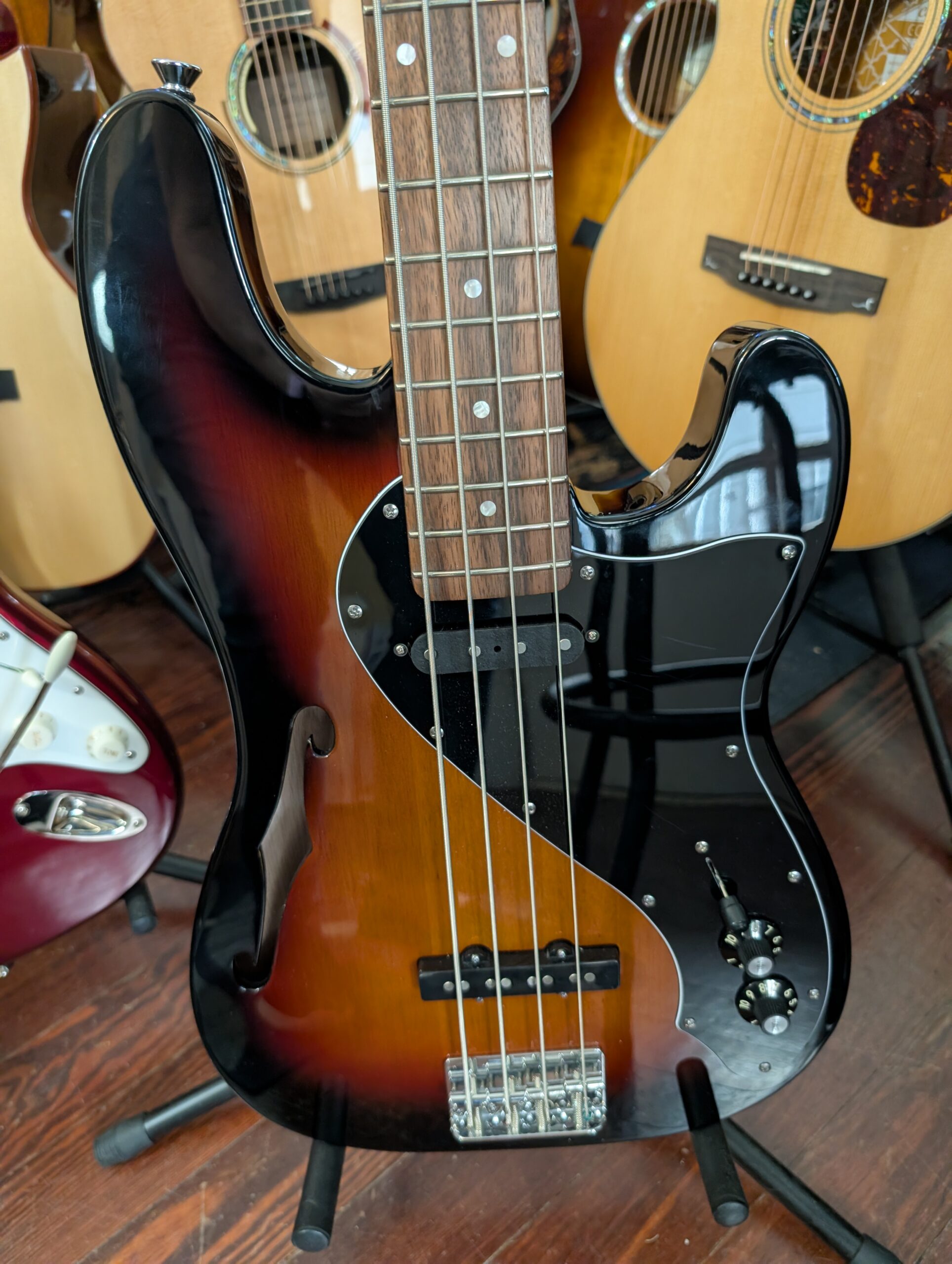 Squier Paranormal Precision Bass Thinline SJ - 3-color Sunburst, Laurel Fingerboard - Image 3