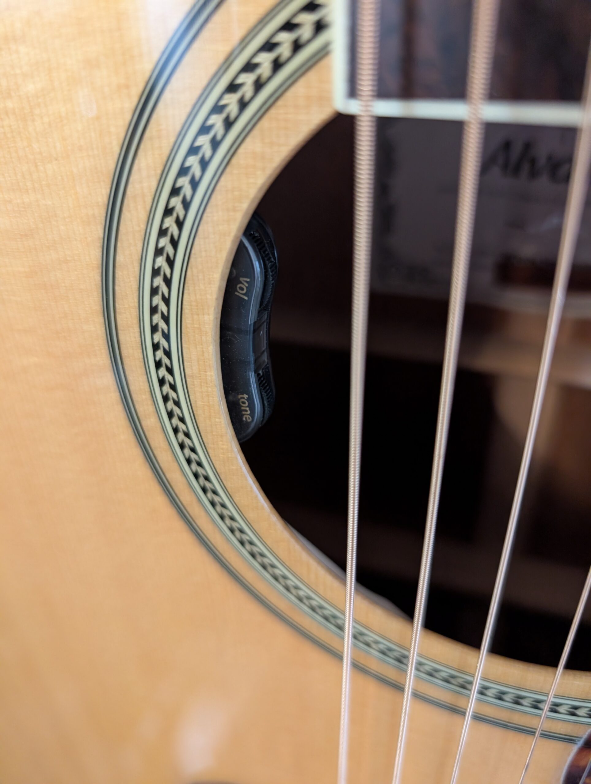 Alvarez Masterworks MD60e Herringbone Acoustic Electric Guitar - Image 4