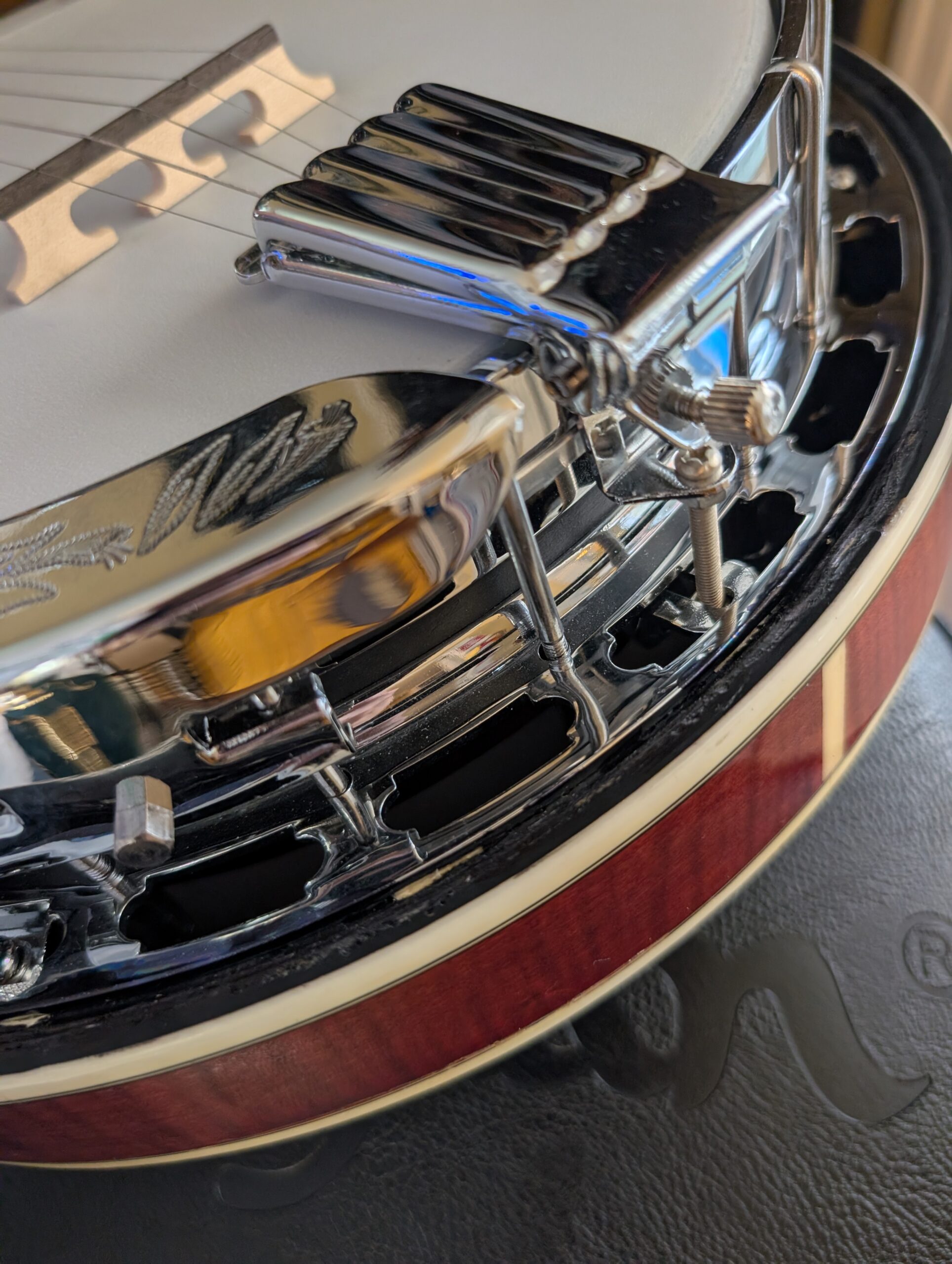 Washburn B16 Five String Banjo Sunburst with Case - Image 8