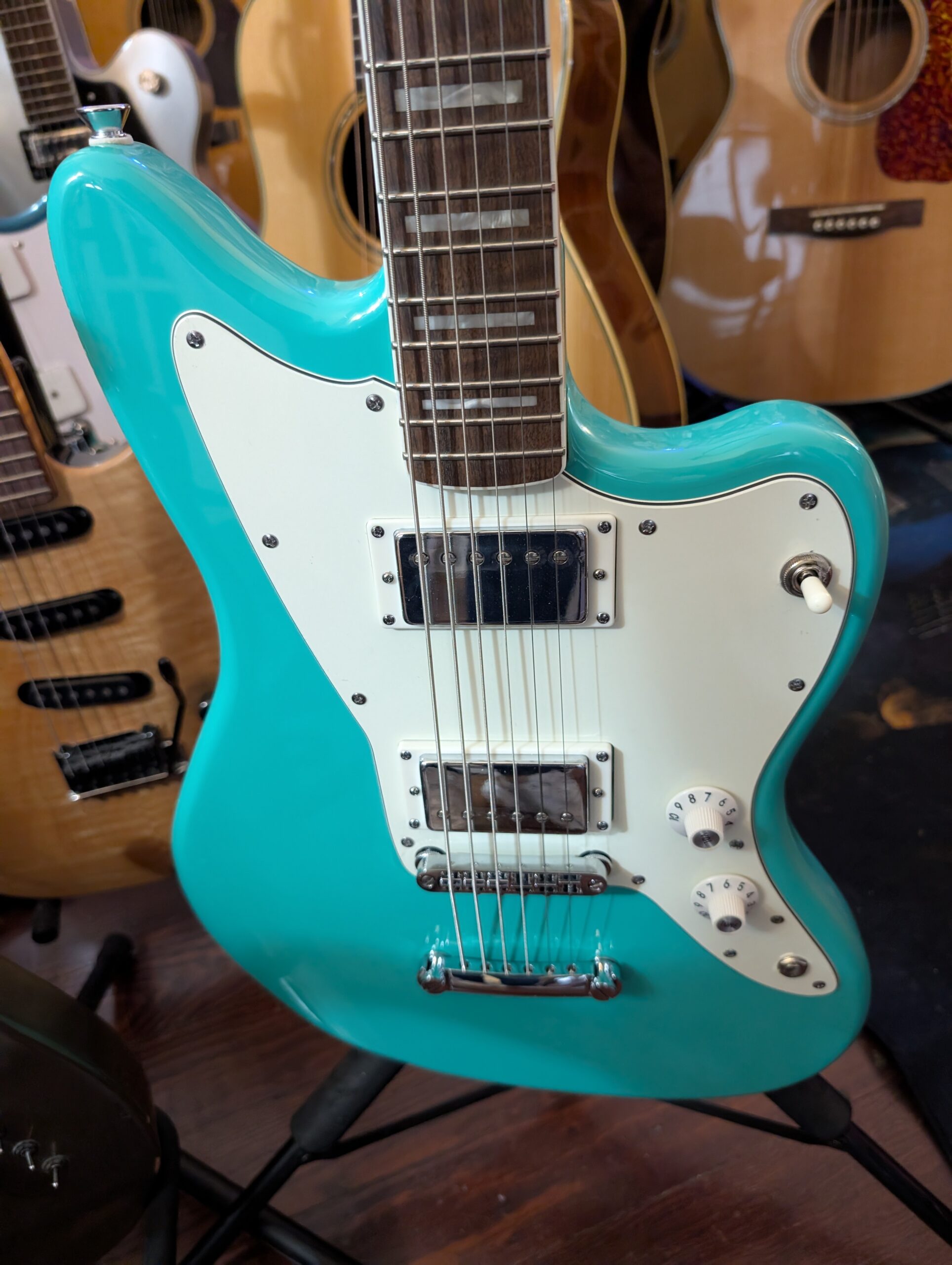 Squier Paranormal Baritone Jazzmaster HH Electric Guitar - Sea Foam Green - Image 3