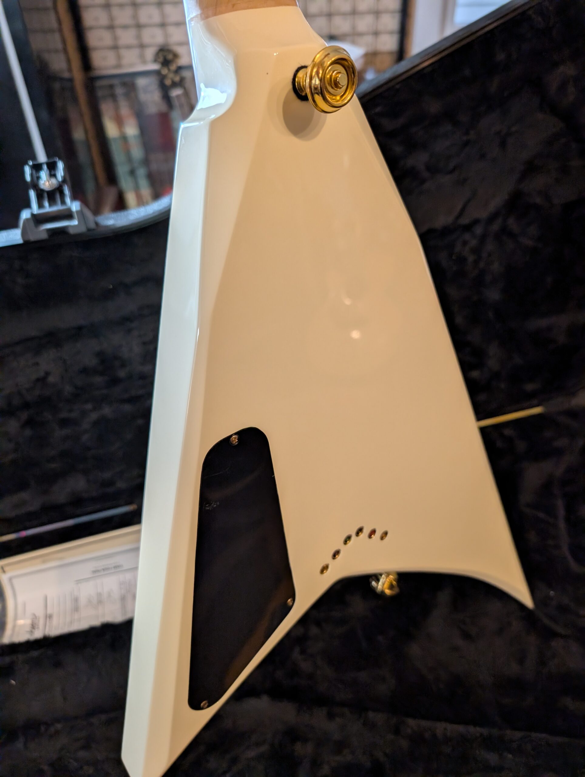 Jackson Pro Rhoads RRT-3 Ivory With Black Pin Stripes - Image 10