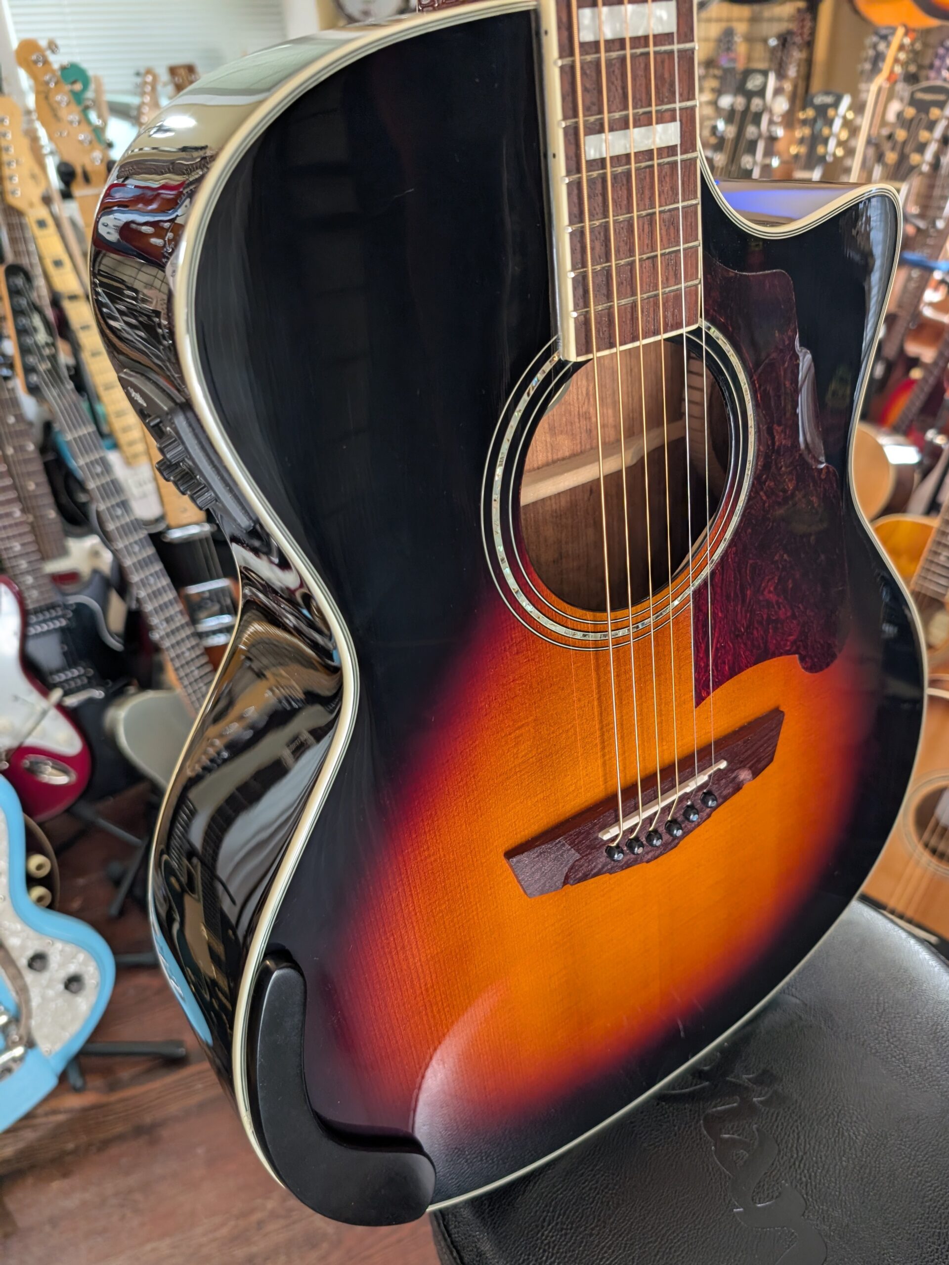 D'Angelico Premier Gramercy CS Acoustic-Electric Guitar-Vintage Sunburst - Image 5
