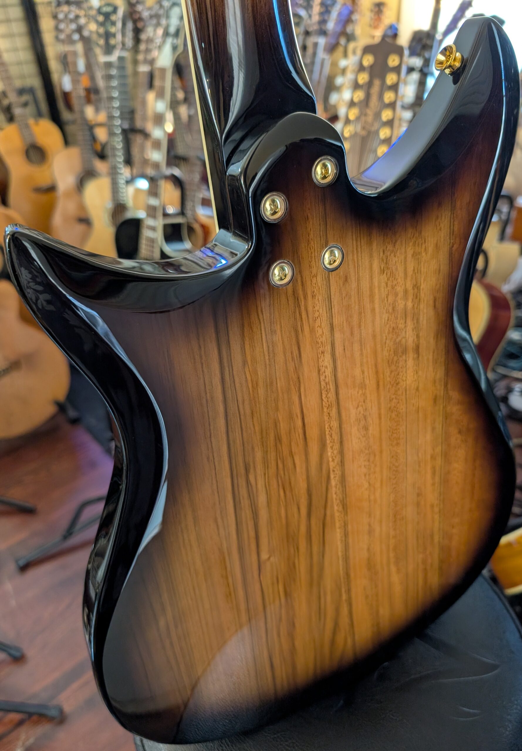 Limited Edition Electromatic® Black Limba CVT - Image 4