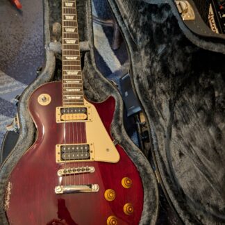 Epiphone Traditional Pro Les Paul Wine Red Color Electric Guitar 2017