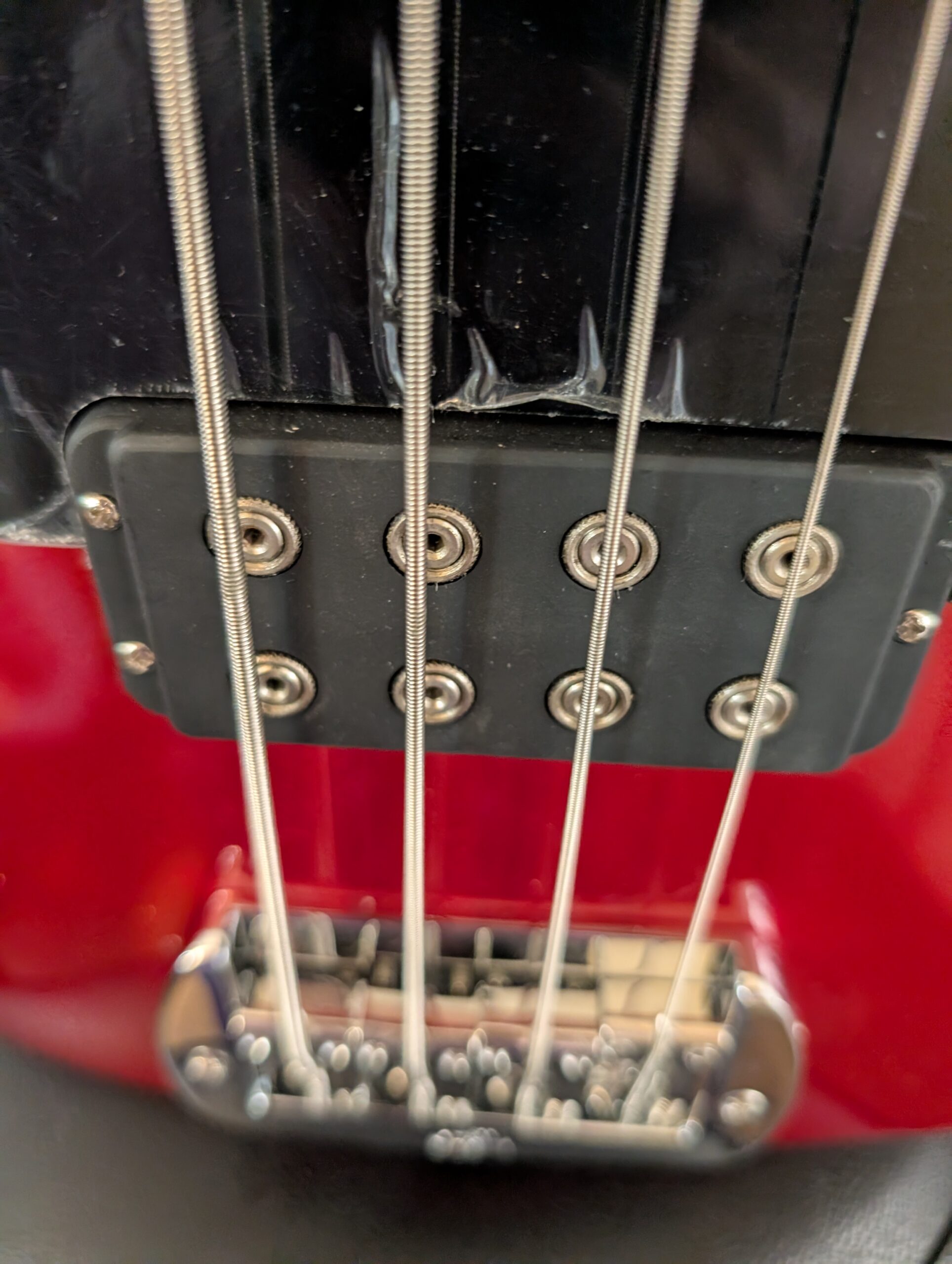 G&L Tribute Kiloton Bass Guitar - Candy Apple Red - Image 7