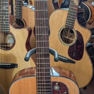 Breedlove Discovery Concert Acoustic Guitar