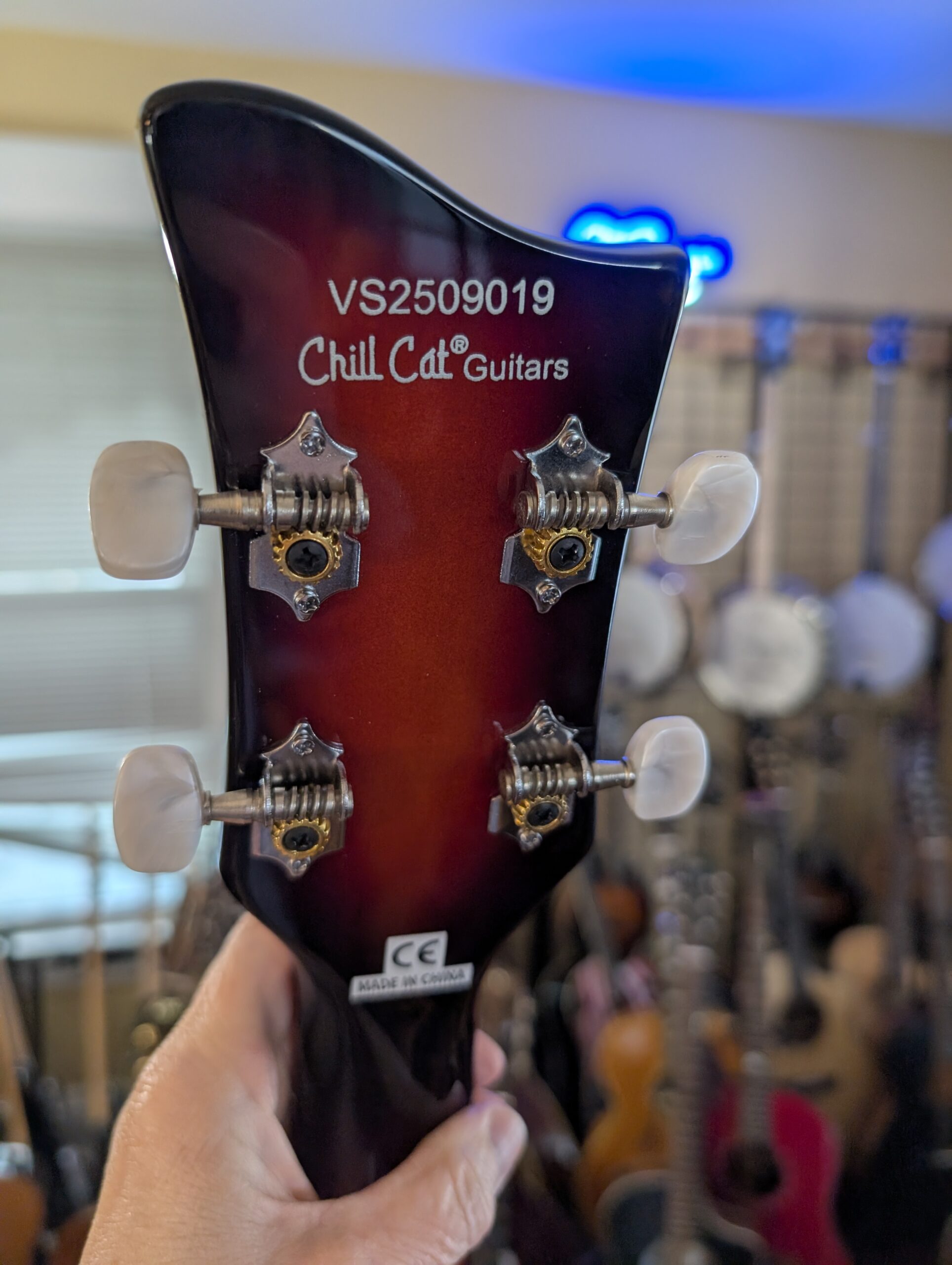 Chill Cat Vintage Series Groove Bass 4-String Electric Guitar - Image 6