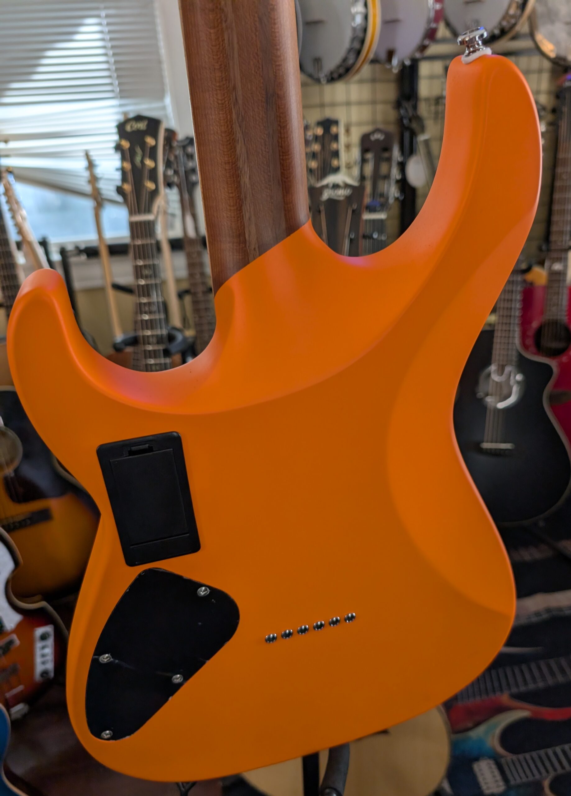 Cort KX600 Infinite Orange Crush Electric Guitar - Image 7